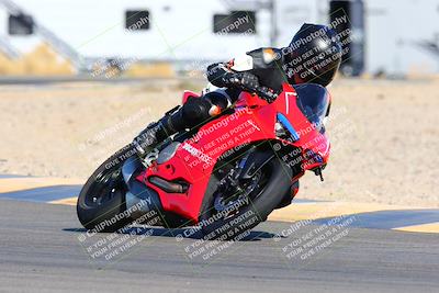 media/Jan-08-2022-SoCal Trackdays (Sat) [[1ec2777125]]/Turn 16 Set 2 (1115am)/